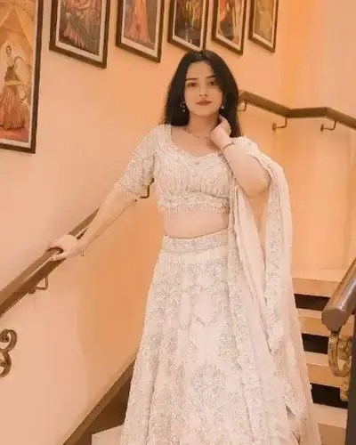 Escort Murtijapur